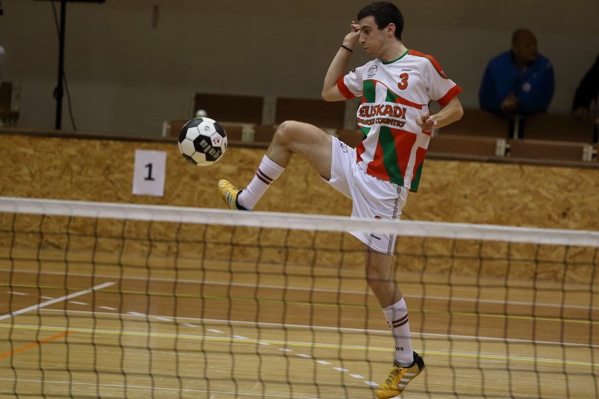 VII Edición del torneo mixto de Futnet "Gasteiz Elurra 2017", en modalidad de individuales.